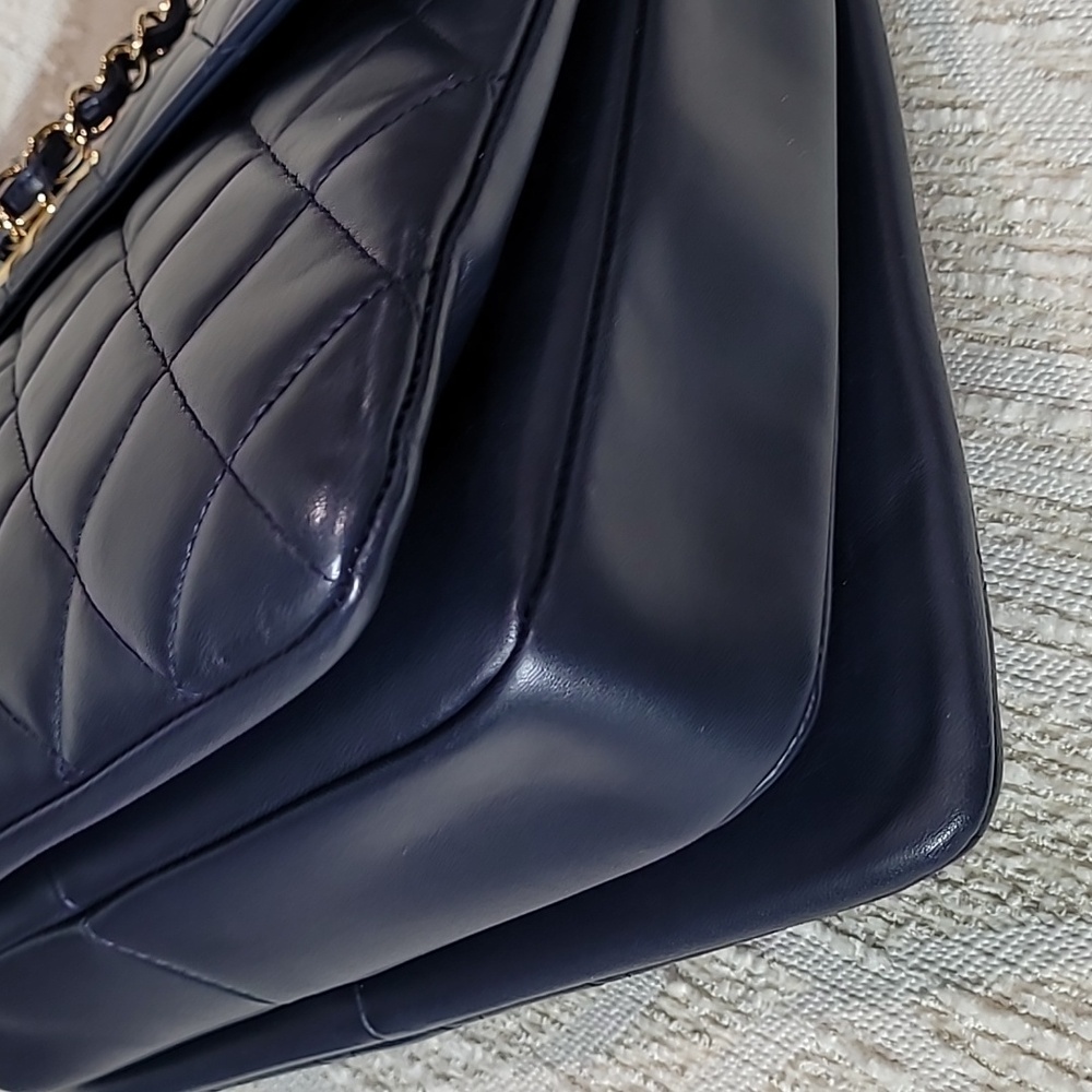 Chanel Trendy CC Large Navy Quilted Shoulder Bag - Picture 8 of 14